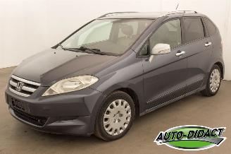 Schadeauto Honda Fr-v 2.2 2007/7