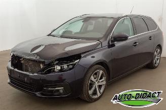 Schadeauto Peugeot 308 1.2 PureTech 76.699 km 2019/2