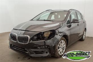 krockskadad bil auto BMW 2-serie 218i Active Tourer Automaat Navi 2019/8