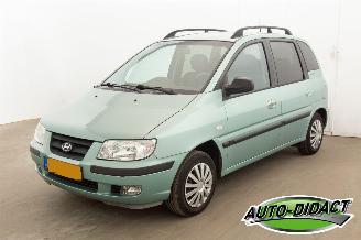 krockskadad bil auto Hyundai Matrix 1.6i Active Cool 2005/7