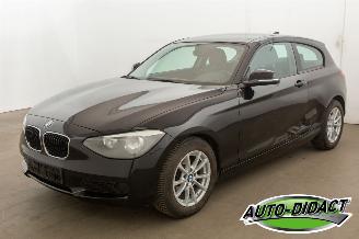 Schadeauto BMW 1-serie 116i Airco 2013/3