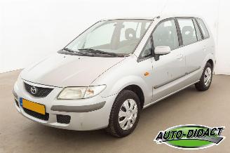 krockskadad bil auto Mazda Premacy 1.8 2000/3