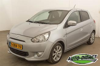 damaged passenger cars Mitsubishi Space-star 1.2 Airco Intense+ 2015/2
