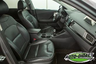 Kia Niro 1.6 Automaat Clima Navi Leder Camera picture 21