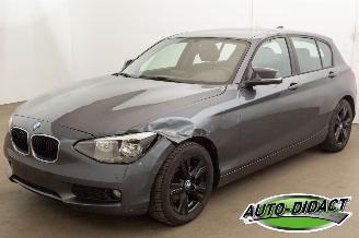 krockskadad bil auto BMW 1-serie 116d Airco Navi 2014/3