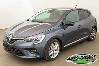 Auto incidentate Renault Clio 1.0 Airco Navi 84.845 km 2021/5