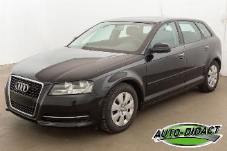 Avarii autoturisme Audi A3 1.6 TDI Clima 2011/6