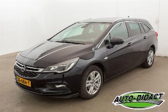 Coche accidentado Opel Astra Sports Tourer 1.4 Turbo Clima Navi Online Edition 2018/12