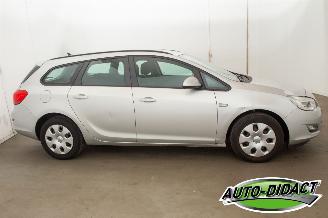 Opel Astra Sports Tourer 1.4 Edition Clima Navi picture 42