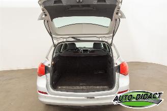 Opel Astra Sports Tourer 1.4 Edition Clima Navi picture 39