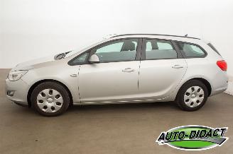 Opel Astra Sports Tourer 1.4 Edition Clima Navi picture 41