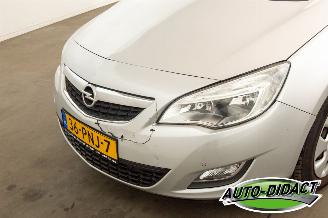 Opel Astra Sports Tourer 1.4 Edition Clima Navi picture 28