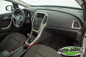 Opel Astra Sports Tourer 1.4 Edition Clima Navi picture 16