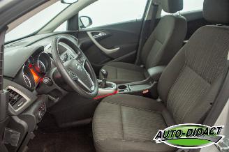 Opel Astra Sports Tourer 1.4 Edition Clima Navi picture 23