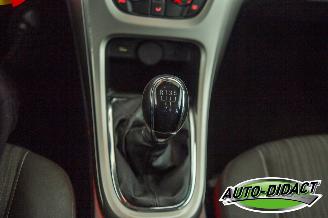 Opel Astra Sports Tourer 1.4 Edition Clima Navi picture 9