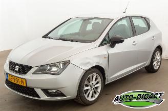 Vaurioauto  passenger cars Seat Ibiza 1.0 EcoTSI 111.040 km Airco Navi Style Connect 2016/5