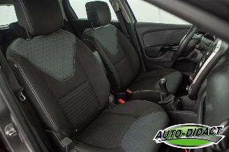 Renault Clio 0.9 Navi Clima picture 19