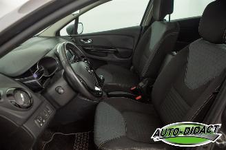 Renault Clio 0.9 Navi Clima picture 25