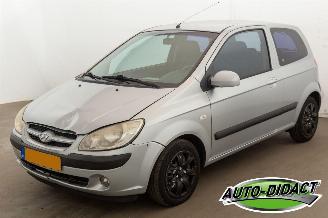damaged passenger cars Hyundai Getz 1.4i Automaat Airco Dynamic 2006/11