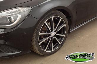 Mercedes Cla-klasse 180 Shooting Brake Automaat Navi Camera Lease Edition picture 32