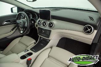Mercedes Cla-klasse 180 Shooting Brake Automaat Navi Camera Lease Edition picture 19