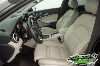 Mercedes Cla-klasse 180 Shooting Brake Automaat Navi Camera Lease Edition picture 26