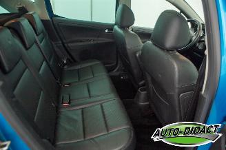 Peugeot 207 1.6 VTi Automaat Clima Navi Leder Pano Allure picture 21