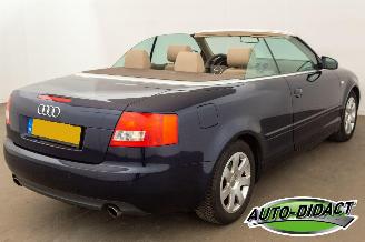 Audi A4 Cabriolet 2.4 V6 Automaat Clima picture 4