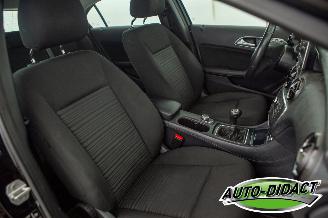 Mercedes A-klasse A160 Airco Navi picture 20