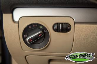 Volkswagen Golf 1.4 TSI Automaat Clima Navi Leder Highline picture 13