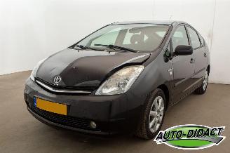 skadebil auto Toyota Prius 1.5 VVT-i Automaat Clima Navi Camera Tech Edition 2006/6
