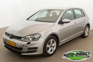 skadebil auto Volkswagen Golf 1.4 TSI Clima Navi ACT Highline 2014/3