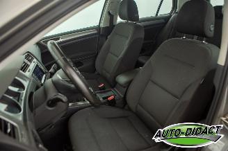 Volkswagen Golf 1.4 TSI Clima Navi ACT Highline picture 26