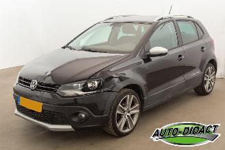 uszkodzony samochody osobowe Volkswagen Polo Cross 1.2 TSI Clima Navi 2012/6