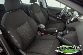 Peugeot 208 1.2 Automaat Airco Navi PureTech Active picture 17