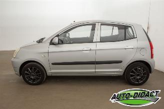 Kia Picanto 1.0 Light picture 29
