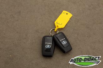 Toyota Corolla Touring Sports 2.0 Hybrid Pano Leder Clima Navi Premium picture 29