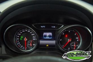 Mercedes Cla-klasse 180d Airco Camera picture 6