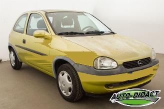 Opel Corsa 1.2i-16V 74.367 km NAP picture 2