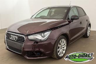 krockskadad bil auto Audi A1 1.4 TFSI 77.245 km Airco 2014/4