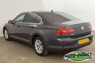 Volkswagen Passat 1.4 TSI Automaat Clima Navi Comfortline Business picture 3