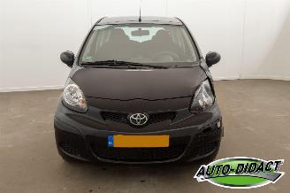 Toyota Aygo 1.0 12V Comfort Navigator picture 2