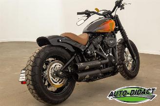 Harley-Davidson  Street 114 70kw 5770 km picture 4
