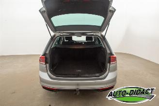 Volkswagen Passat 1.5 TSI Automaat Clima Navi Comfort Business picture 38
