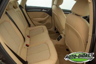 Audi A3 1.6 TDI Clima Navi Leder Ambiente picture 23