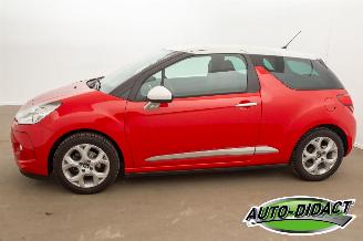 Citroën DS3 1.2 VTi Navi Clima So Chic picture 31