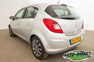 Opel Corsa 1.2-16V 111 Edition Airco picture 3