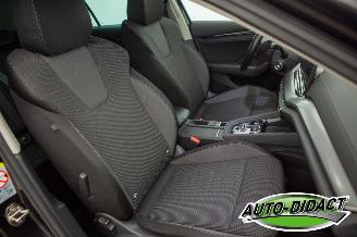 Skoda Octavia 1.0 e-TSI Dak schade Business Edition picture 20