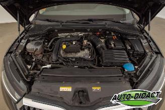 Skoda Octavia 1.0 e-TSI Dak schade Business Edition picture 26