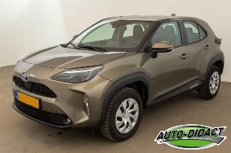 krockskadad bil auto Toyota Yaris Cross 1.5 Hybrid Dynamic 64.892 km Clima Camera 2023/11